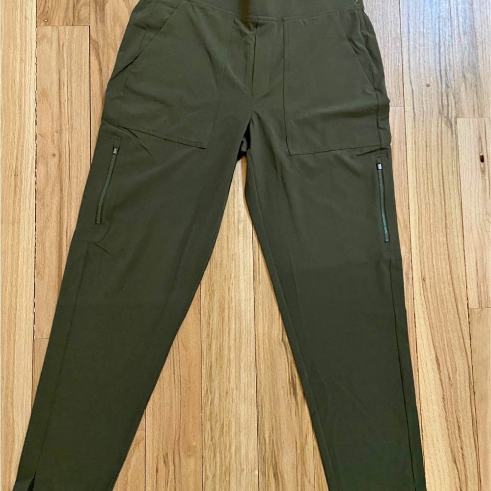 Athleta Brooklyn 12Tall